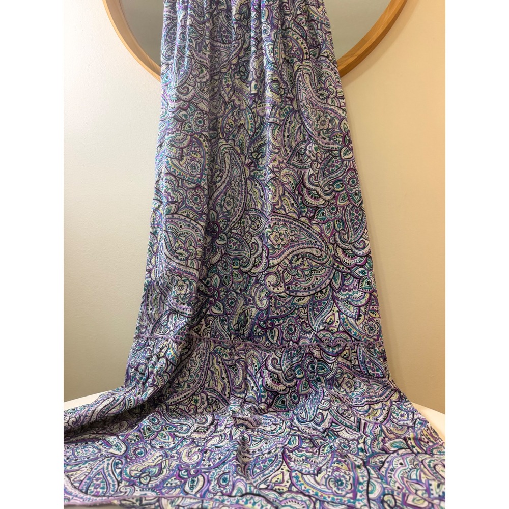 AGB Maxi Dress Women Size 4 Purple Paisley Excellent Boho Smocked V-Neck Ruffle - Picture 2 of 9